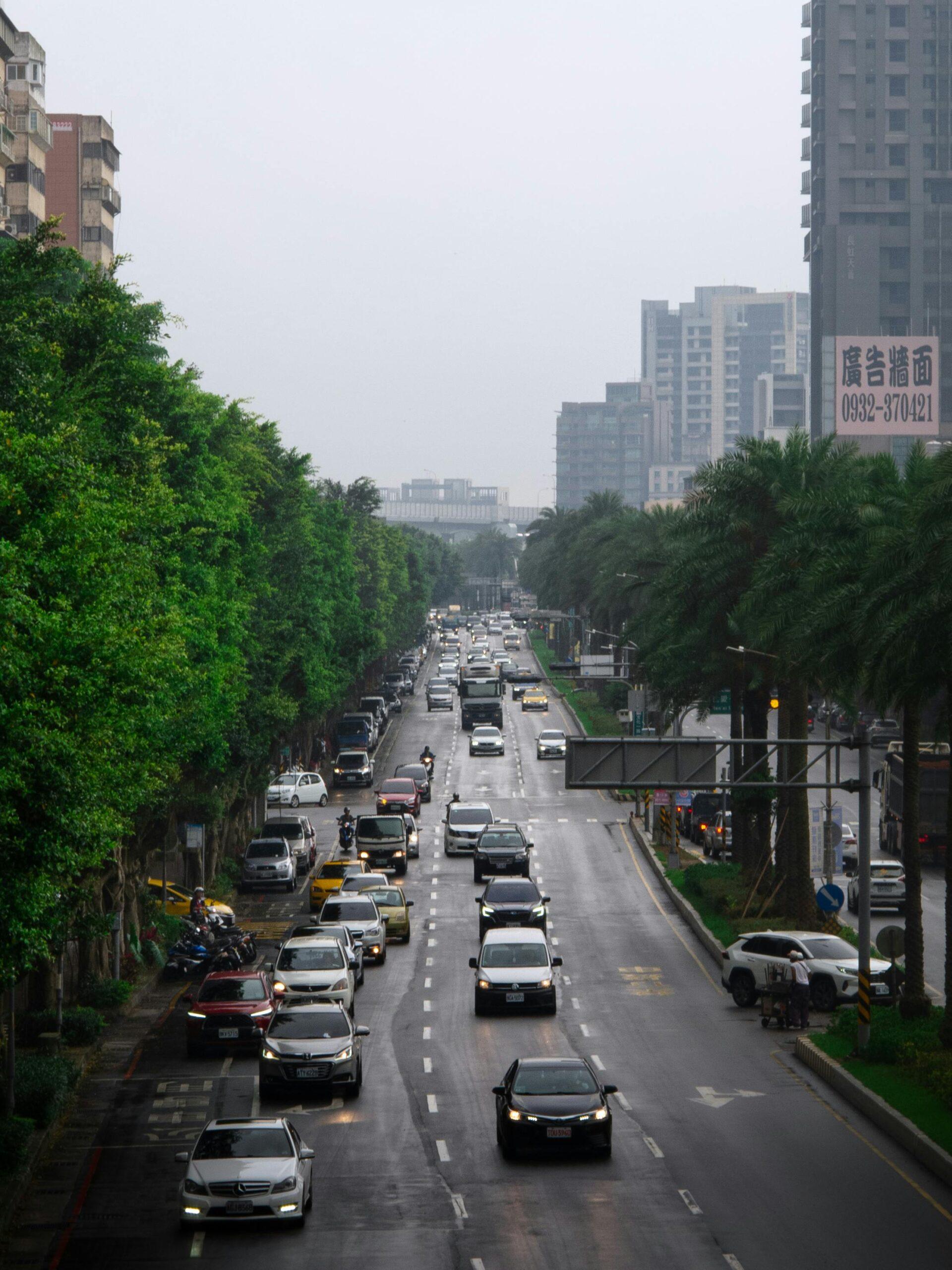 birds eye view of traffic